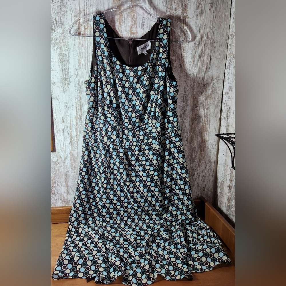 Studio I Black and Blue Circle Pattern Midi Dress